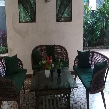 Hotel White House Pune Luaran gambar