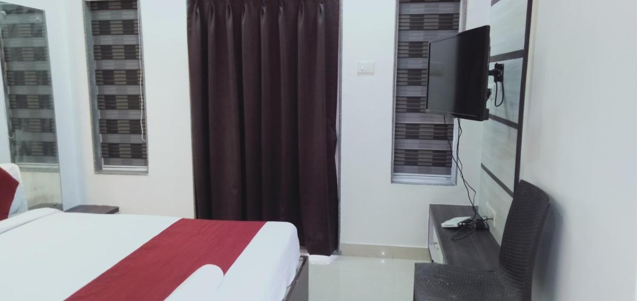 Hotel White House Pune Luaran gambar