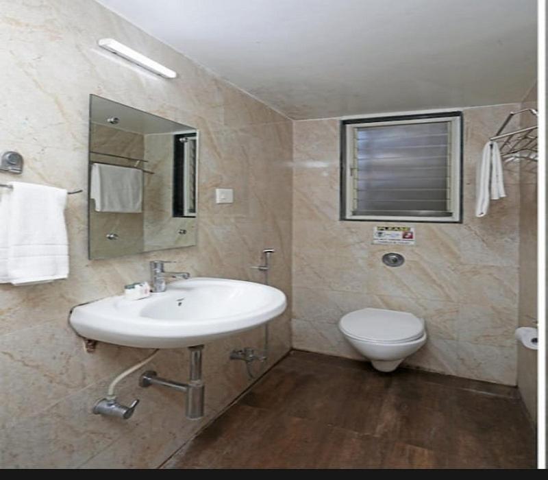 Hotel White House Pune Luaran gambar